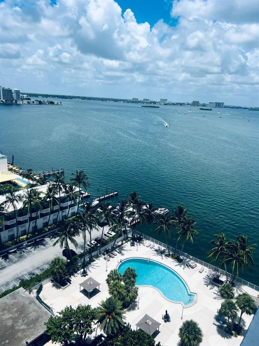 Real estate property located at 1865 79th St Csw PH-J, Miami-dade, Kennedy House Condo, North Bay Village, FL