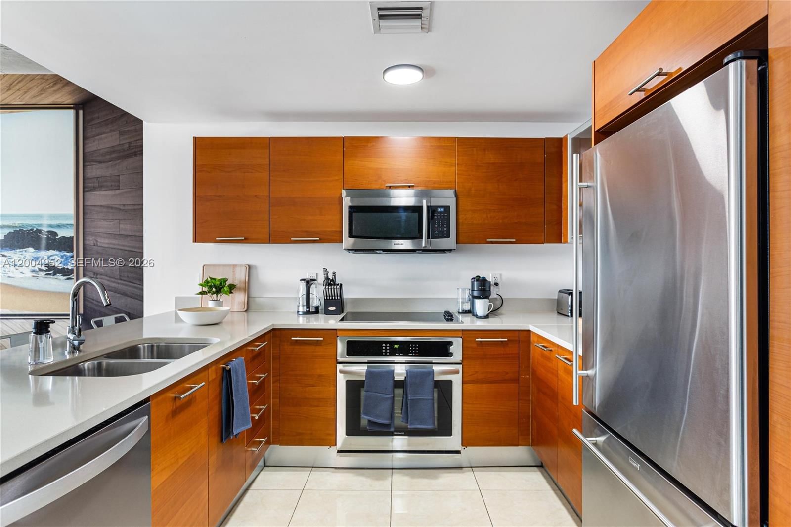 Real estate property located at 3250 1st Ave #913, Miami-dade, Midblock Miami Condo, Miami, FL