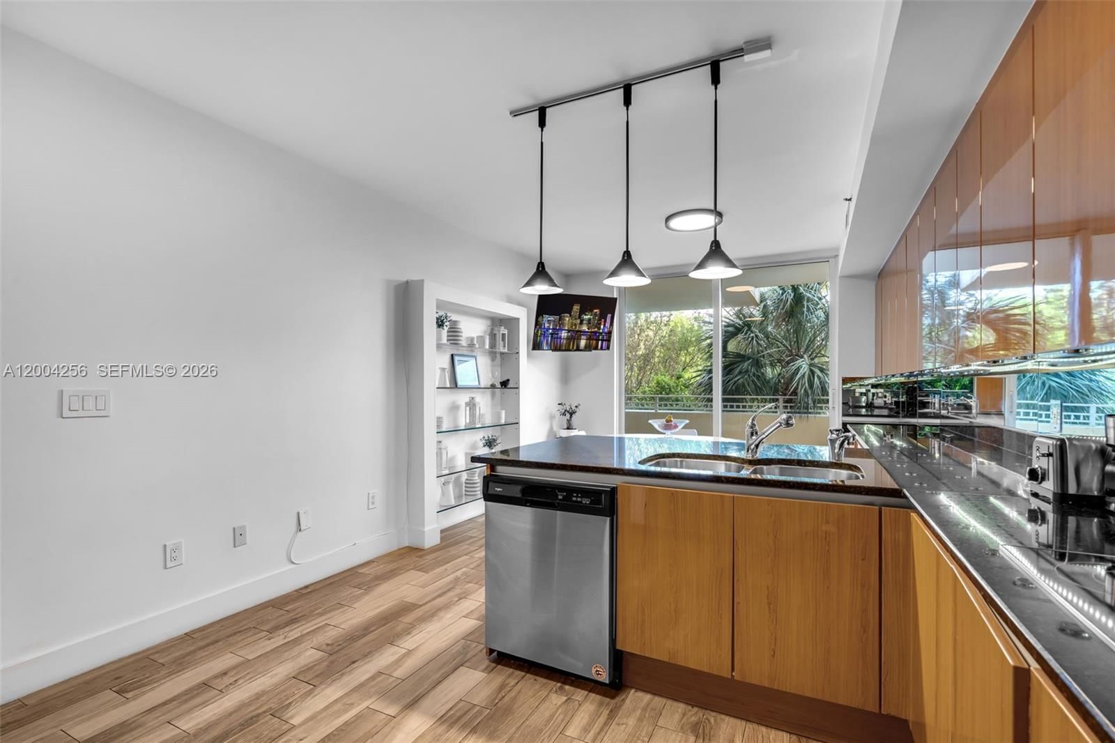 Real estate property located at 791 Crandon Blvd #302, Miami-dade, Ocean Tower Two Condo, Key Biscayne, FL