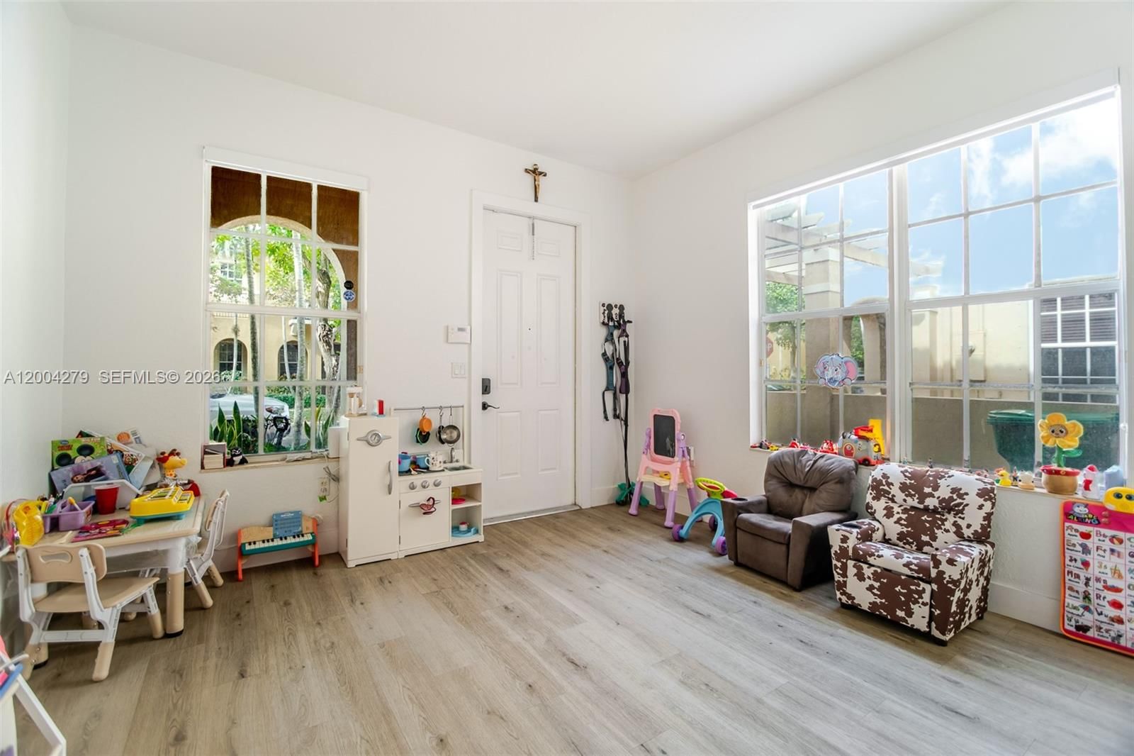 Real estate property located at 4414 Morgan Ln, Broward, Pine Island Commerical, Davie, FL