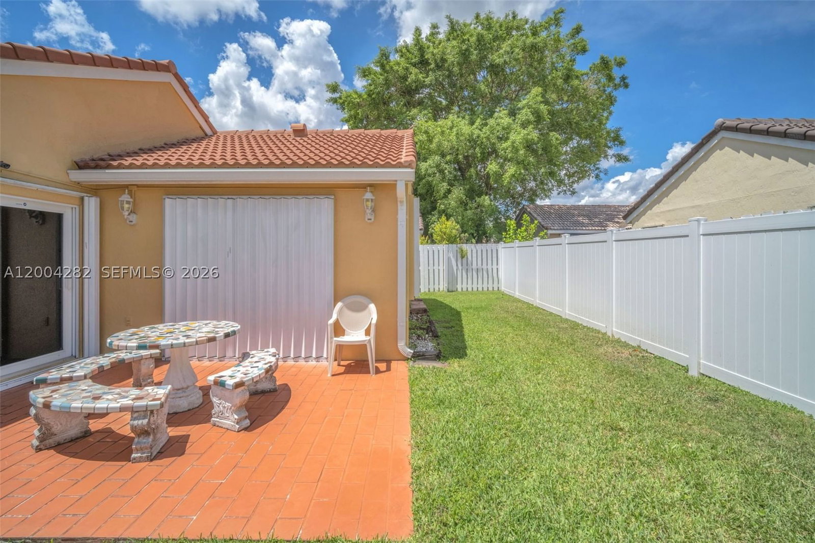 Real estate property located at 1600 Salerno Cir, Broward, Sectors 3 & 4 Boundary Pl, Weston, FL