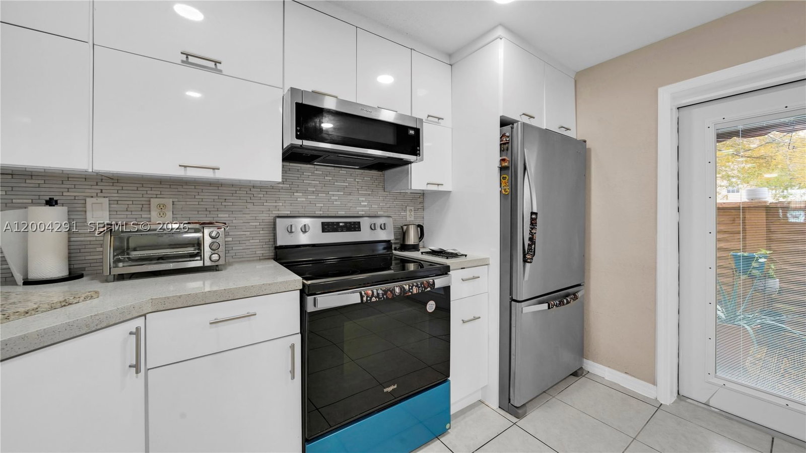 Real estate property located at 120 5th St #2, Miami-dade, Los Portales Phase Iii Co, Hialeah, FL