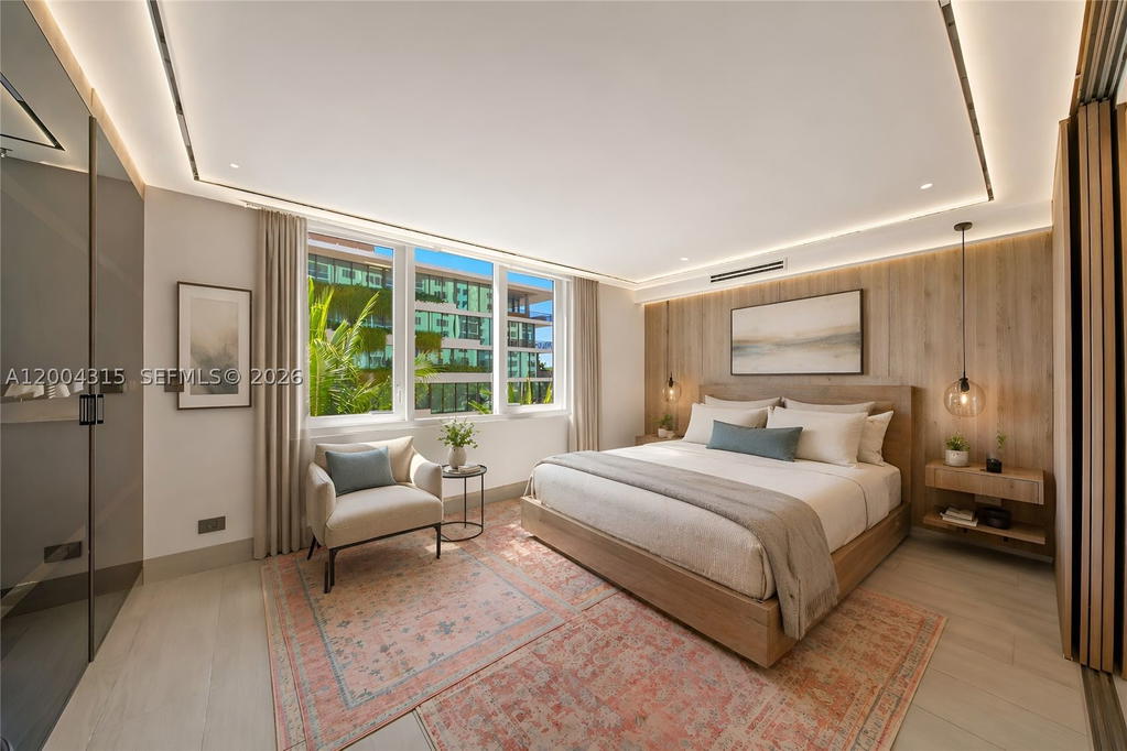 Real estate property located at 2301 Collins Ave #432, Miami-dade, Roney Palace Condo, Miami Beach, FL