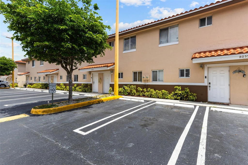 Real estate property located at 8055 8th St #5, Miami-dade, Paradise Villas Condo, Miami, FL