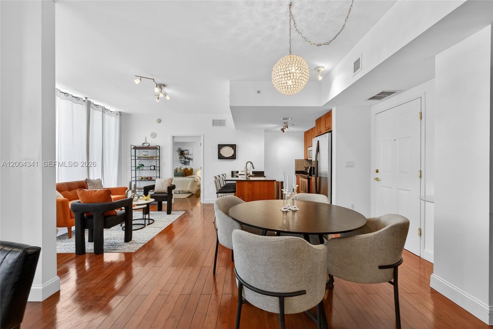 Real estate property located at 4100 Salzedo St #619, Miami-dade, One Village Place Condo, Coral Gables, FL