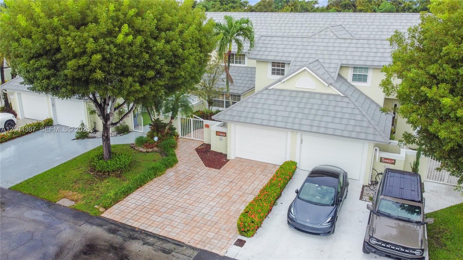 Real estate property located at 9929 49th Ter, Miami-dade, Doral Woods, Doral, FL