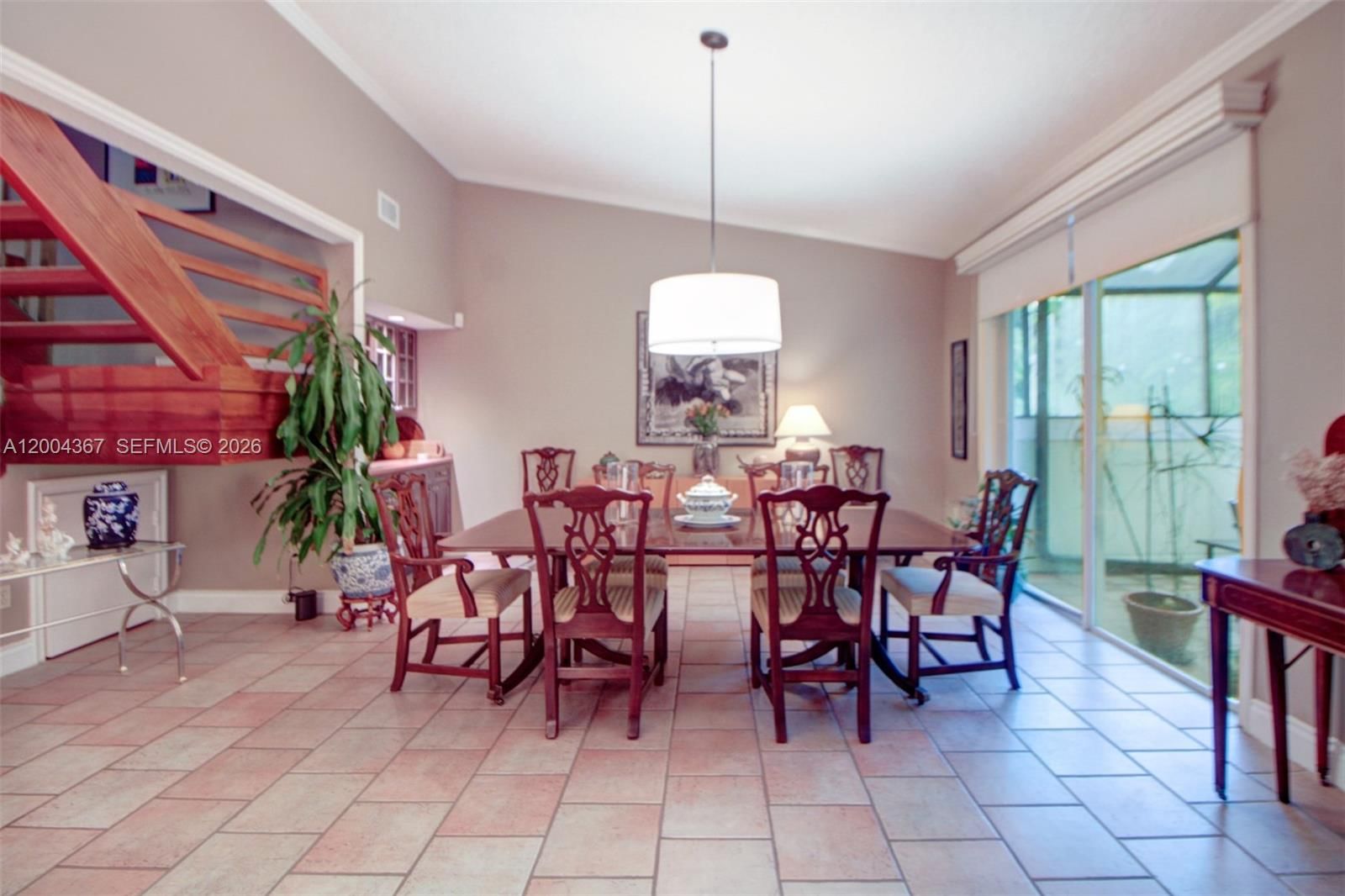 Real estate property located at 9929 49th Ter, Miami-dade, Doral Woods, Doral, FL