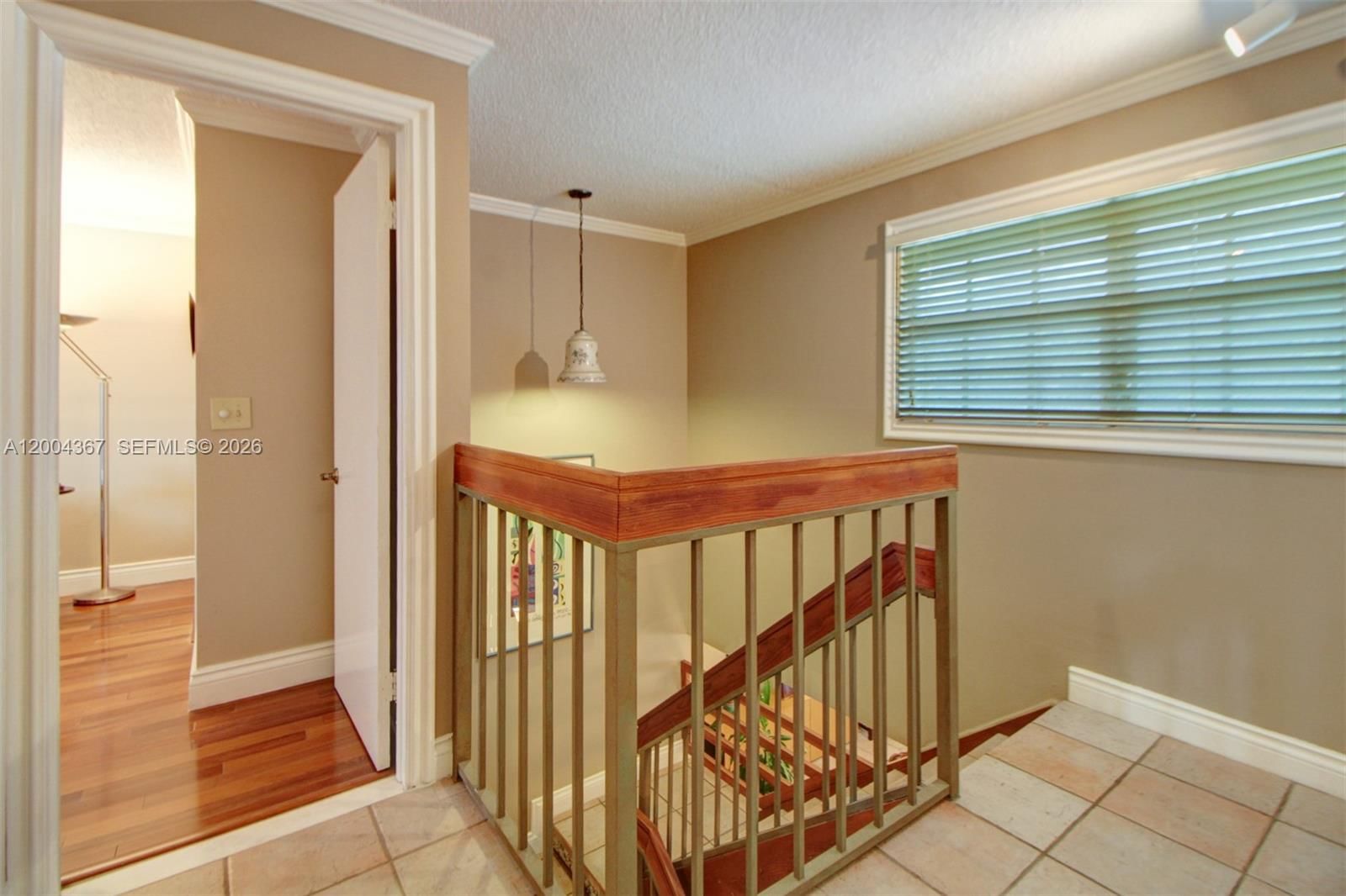 Real estate property located at 9929 49th Ter, Miami-dade, Doral Woods, Doral, FL