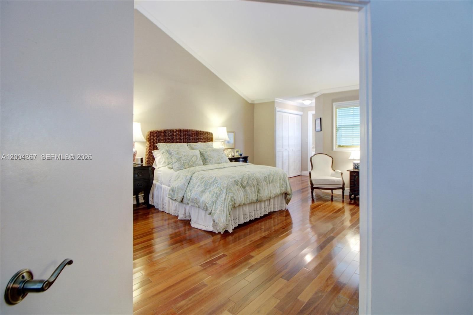 Real estate property located at 9929 49th Ter, Miami-dade, Doral Woods, Doral, FL