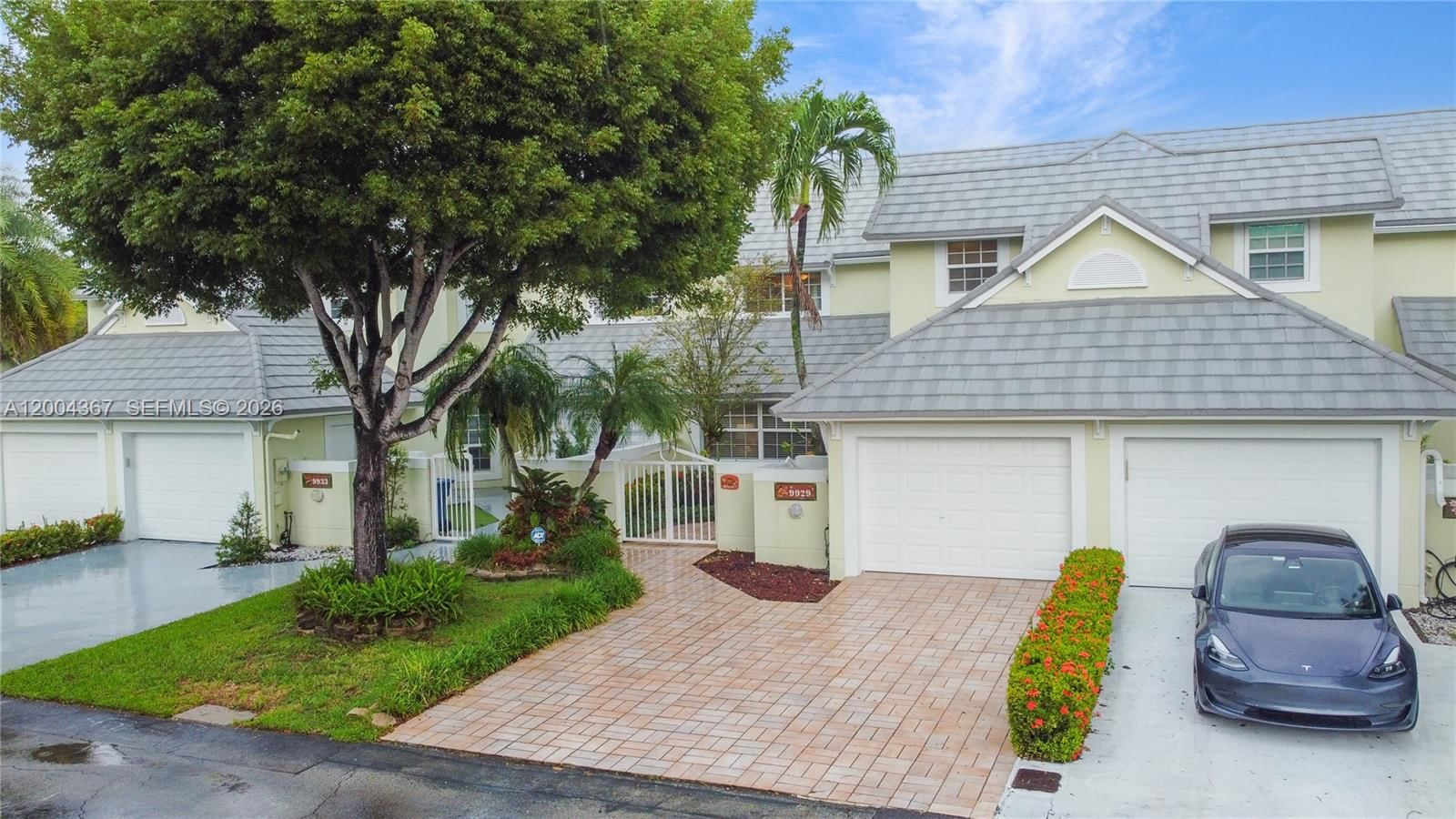 Real estate property located at 9929 49th Ter, Miami-dade, Doral Woods, Doral, FL