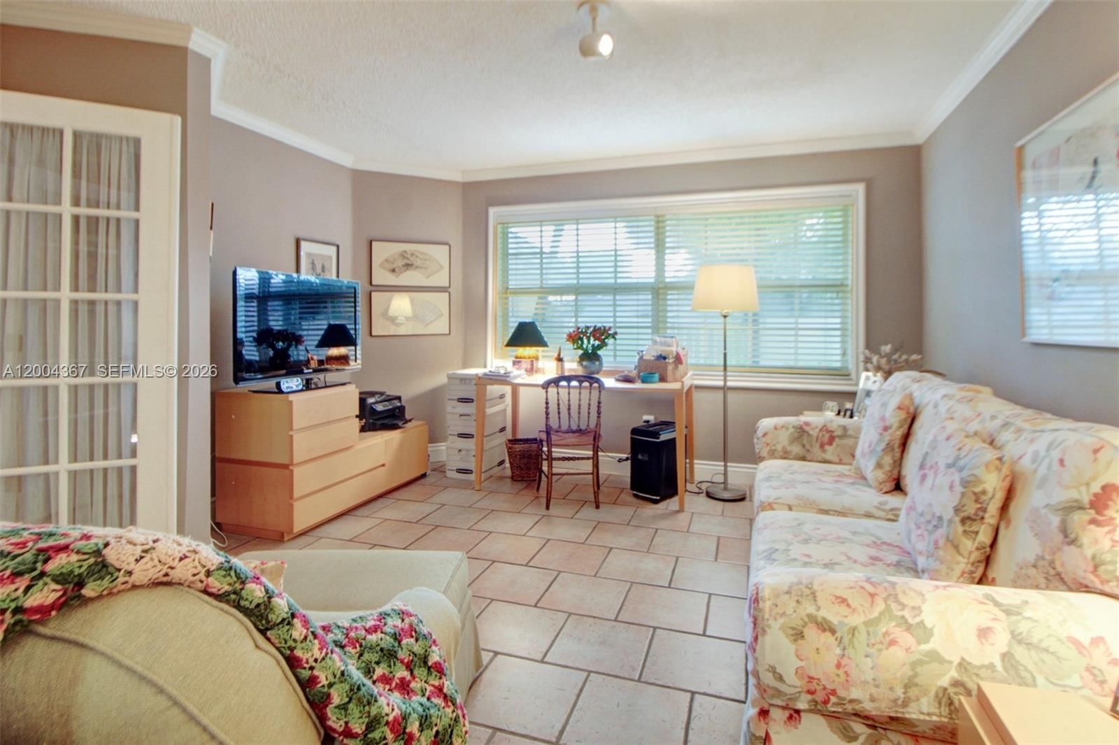 Real estate property located at 9929 49th Ter, Miami-dade, Doral Woods, Doral, FL