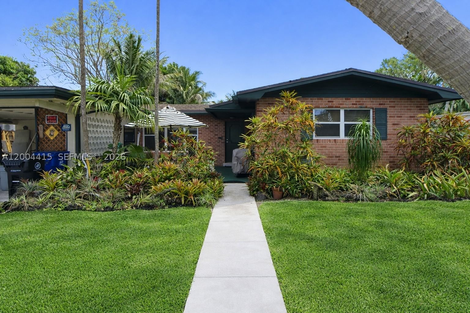 Real estate property located at 2048 27th Ave, Broward, Chula Vista, Fort Lauderdale, FL