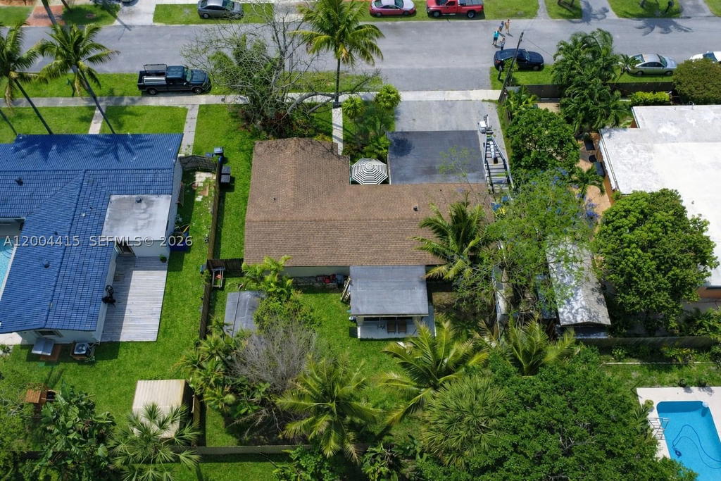 Real estate property located at 2048 27th Ave, Broward, Chula Vista, Fort Lauderdale, FL