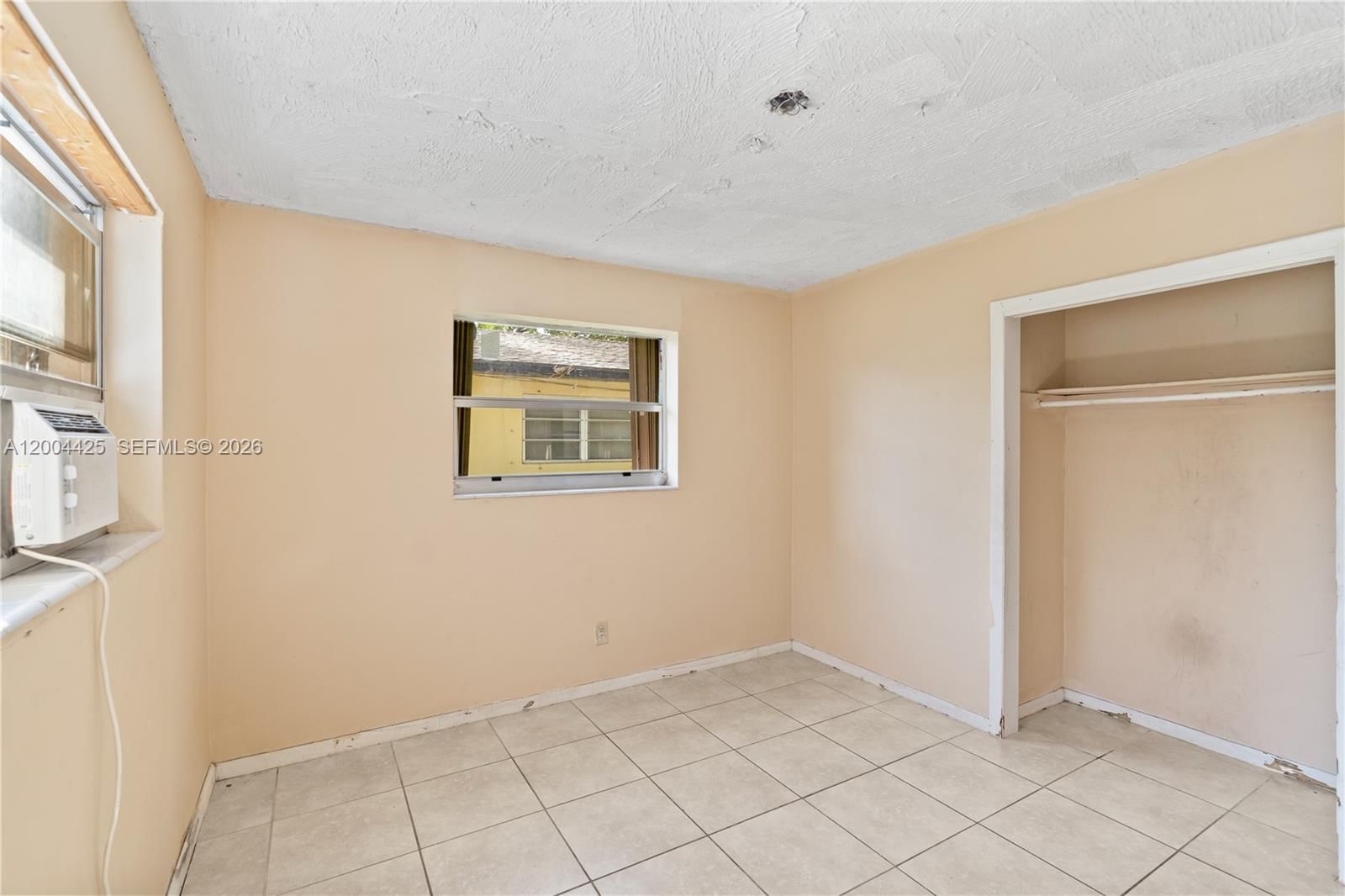 Real estate property located at 723 15th Ter, Broward, Carver Park, Fort Lauderdale, FL