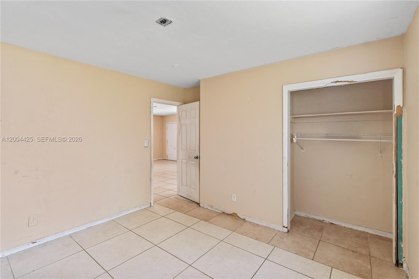 Real estate property located at 723 15th Ter, Broward, Carver Park, Fort Lauderdale, FL