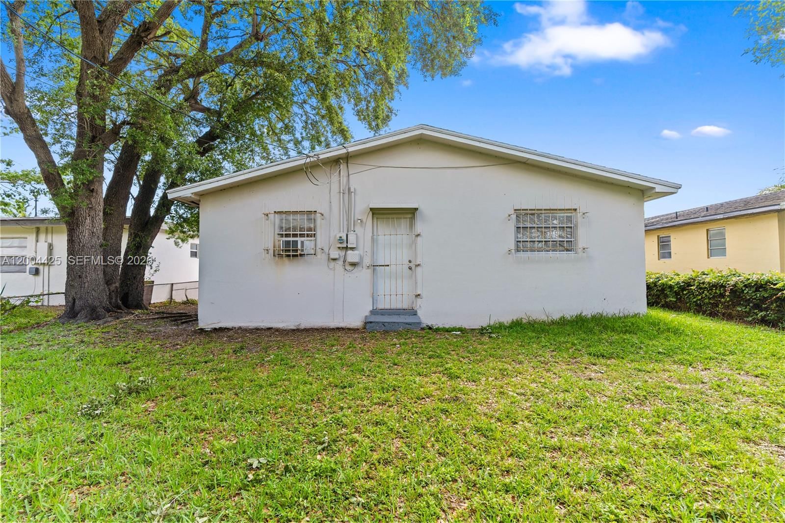 Real estate property located at 723 15th Ter, Broward, Carver Park, Fort Lauderdale, FL