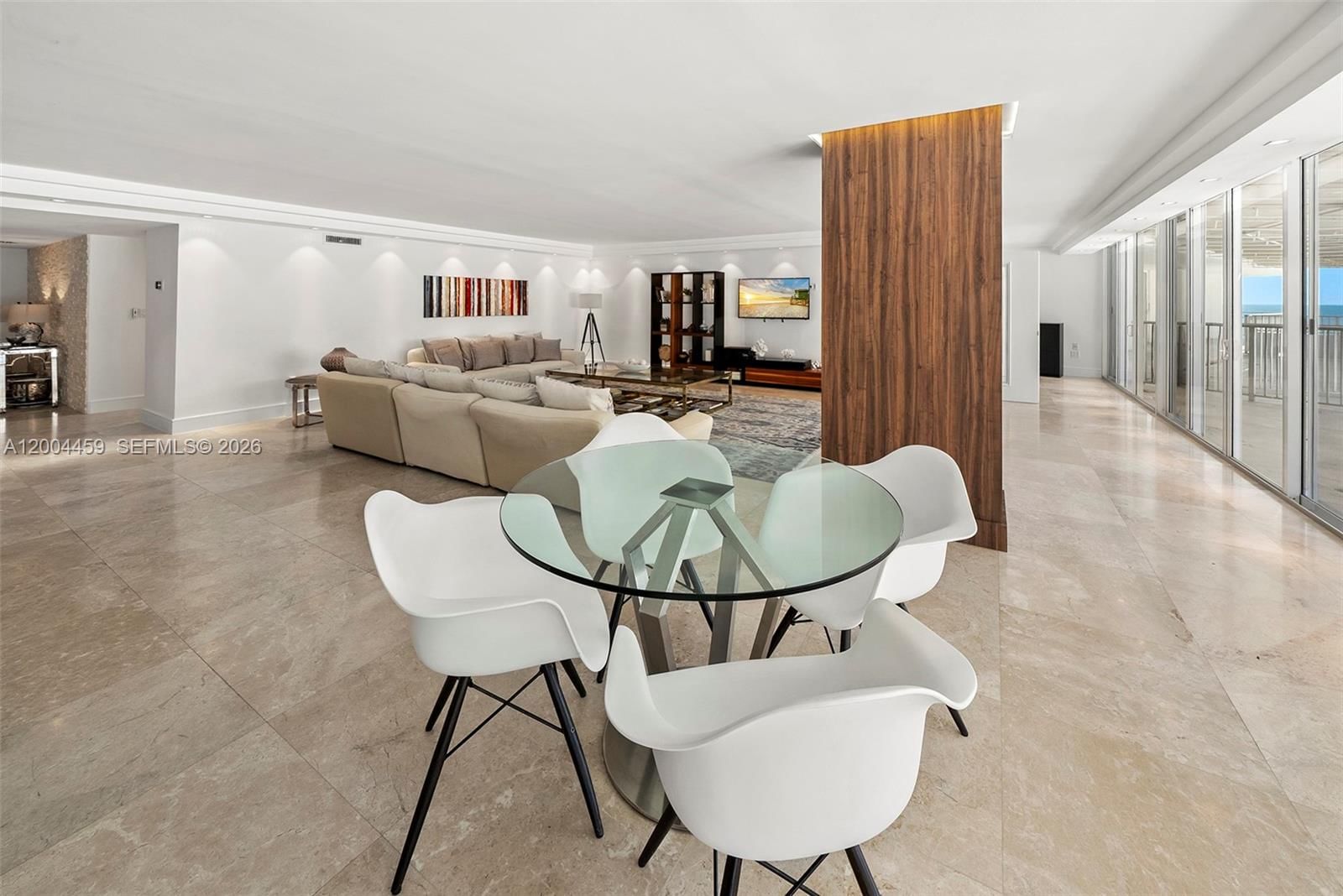 Real estate property located at 600 Grapetree Dr #3BS, Miami-dade, Mar-azul Condo, Key Biscayne, FL