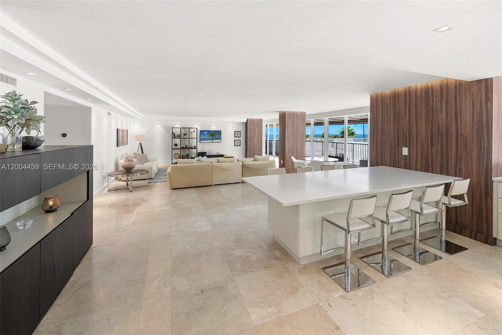 Real estate property located at 600 Grapetree Dr #3BS, Miami-dade, Mar-azul Condo, Key Biscayne, FL