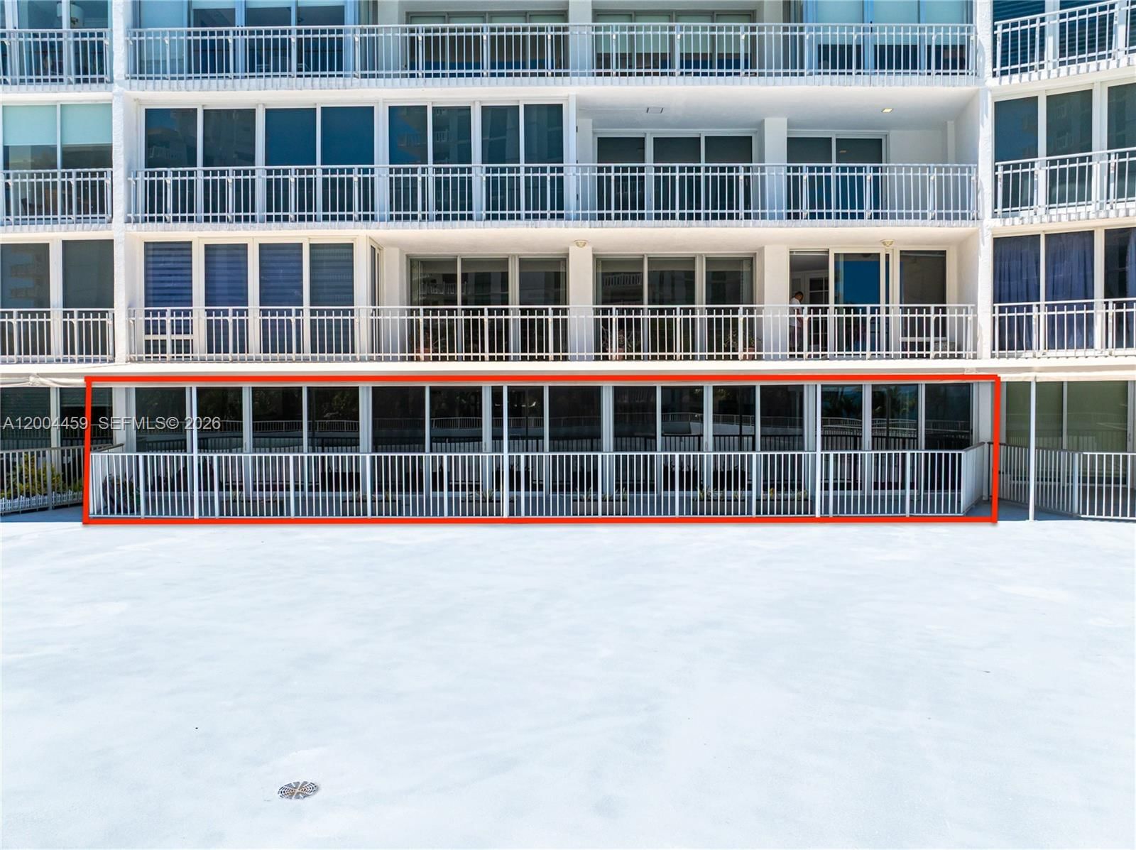 Real estate property located at 600 Grapetree Dr #3BS, Miami-dade, Mar-azul Condo, Key Biscayne, FL