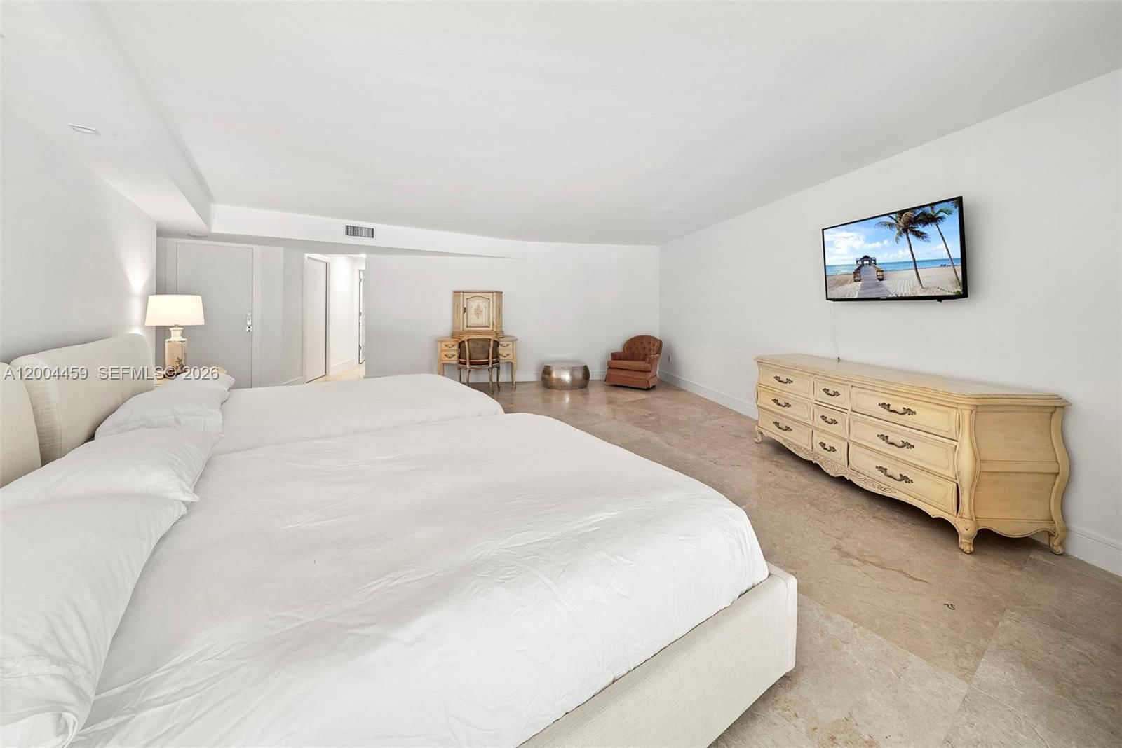 Real estate property located at 600 Grapetree Dr #3BS, Miami-dade, Mar-azul Condo, Key Biscayne, FL