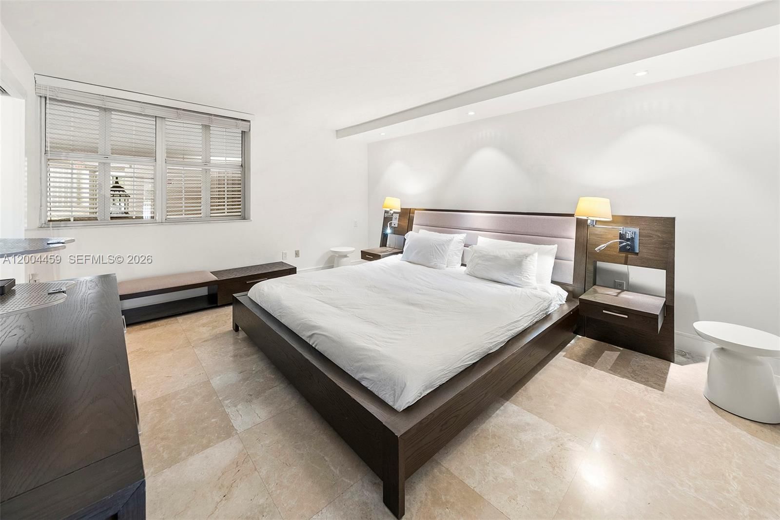 Real estate property located at 600 Grapetree Dr #3BS, Miami-dade, Mar-azul Condo, Key Biscayne, FL