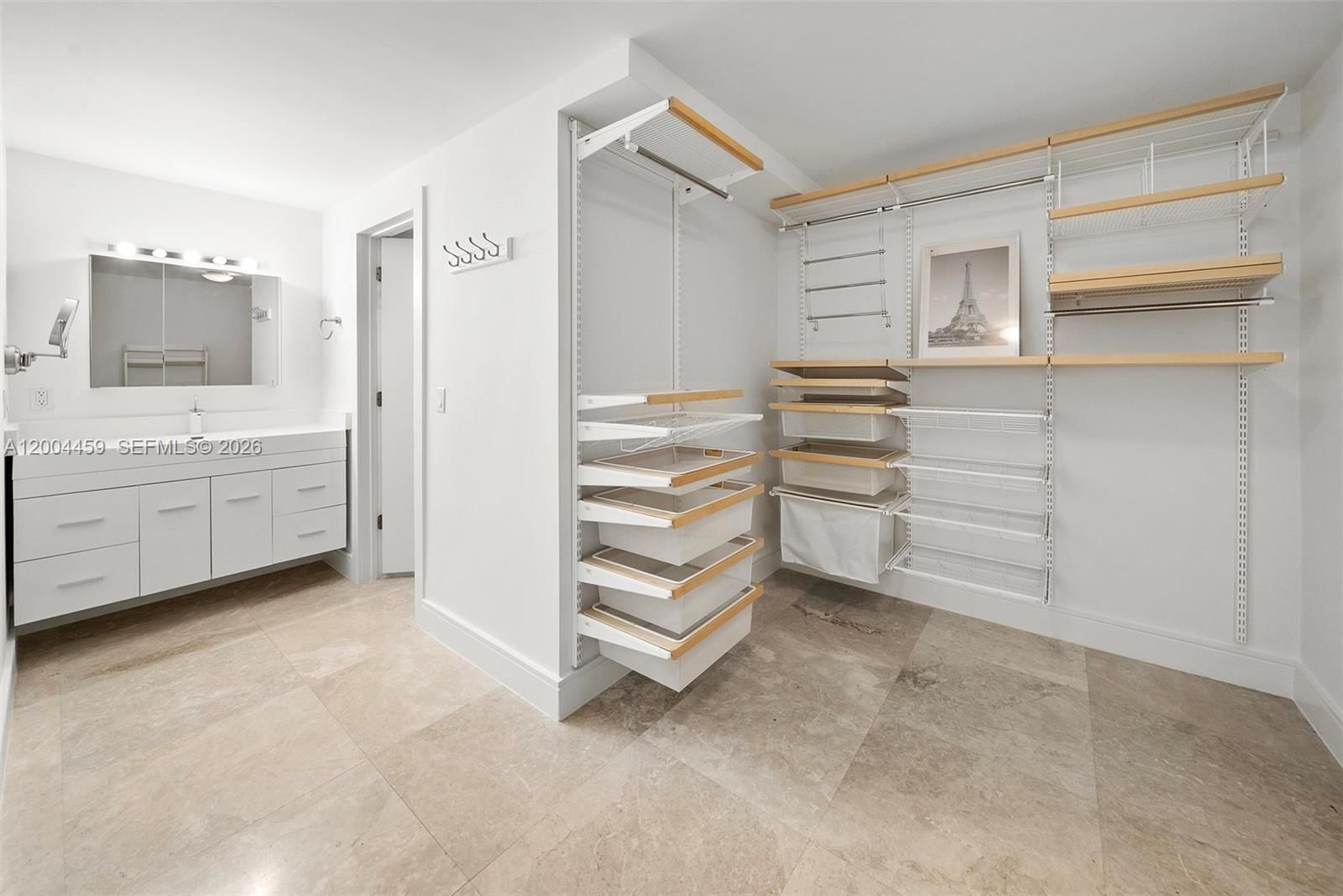 Real estate property located at 600 Grapetree Dr #3BS, Miami-dade, Mar-azul Condo, Key Biscayne, FL