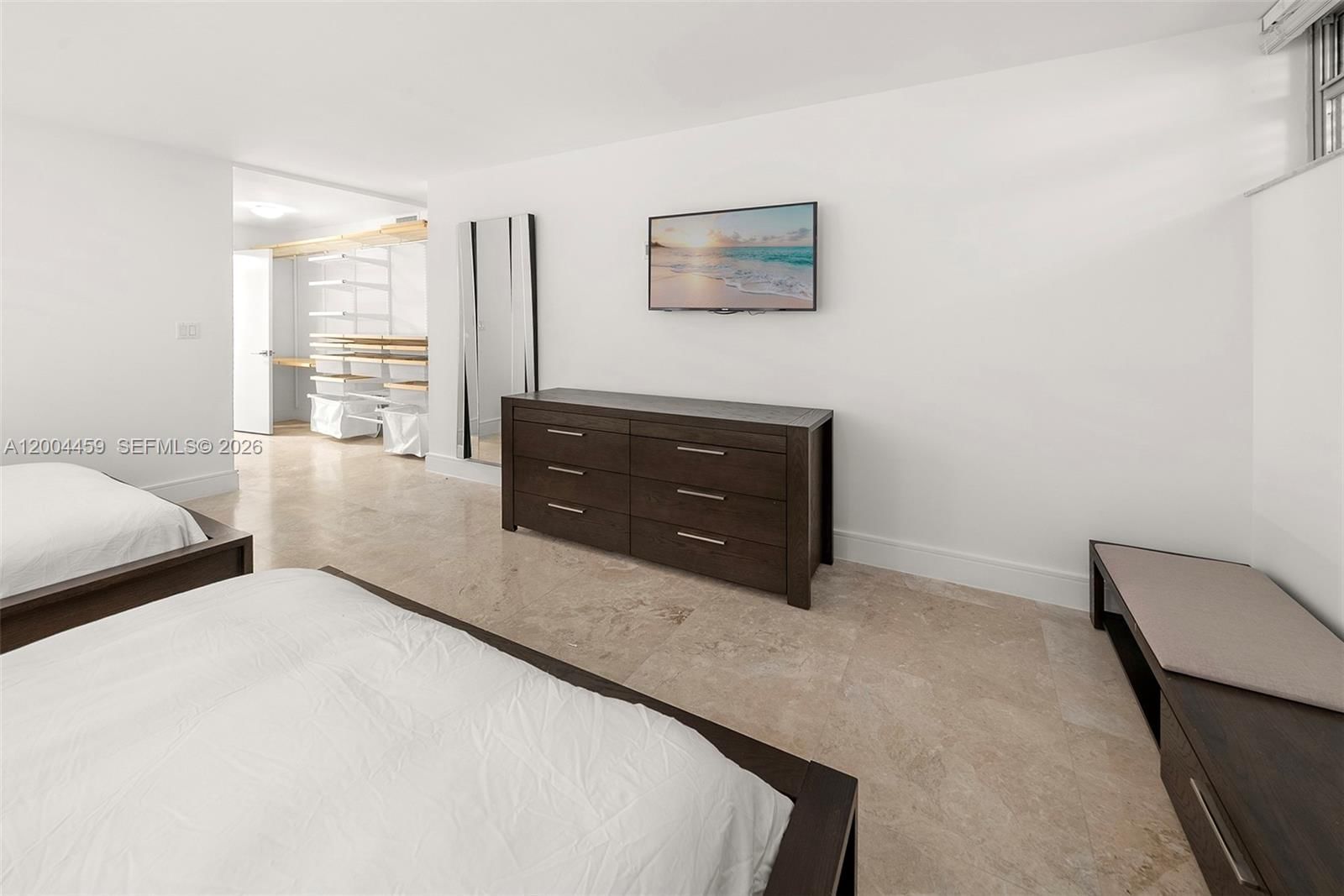 Real estate property located at 600 Grapetree Dr #3BS, Miami-dade, Mar-azul Condo, Key Biscayne, FL