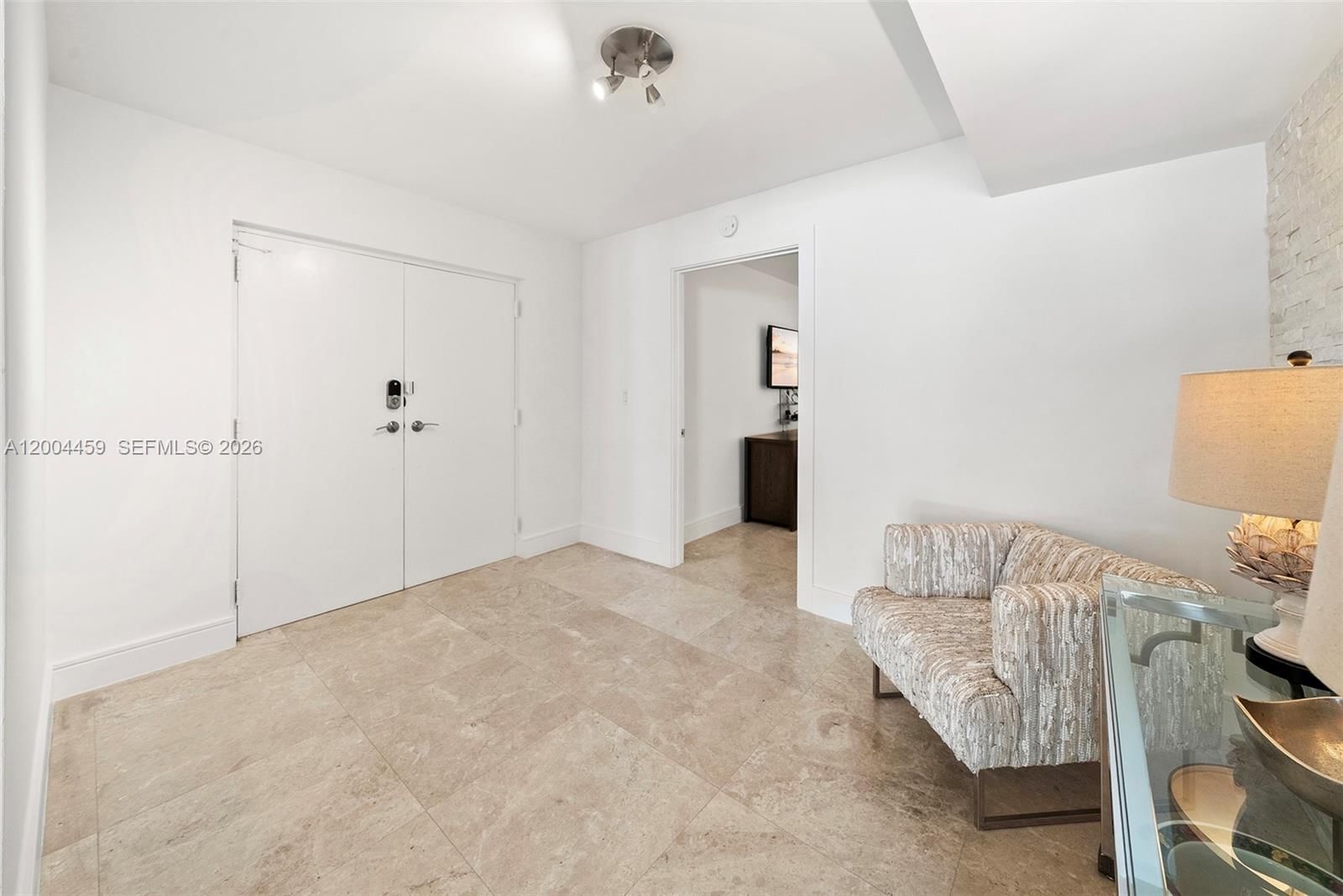 Real estate property located at 600 Grapetree Dr #3BS, Miami-dade, Mar-azul Condo, Key Biscayne, FL