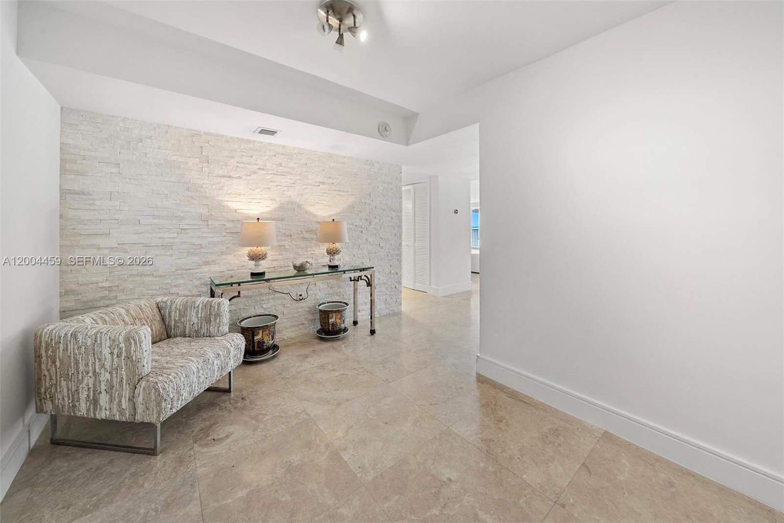 Real estate property located at 600 Grapetree Dr #3BS, Miami-dade, Mar-azul Condo, Key Biscayne, FL