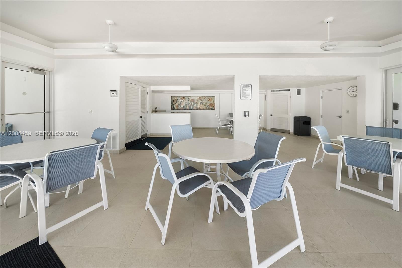 Real estate property located at 600 Grapetree Dr #3BS, Miami-dade, Mar-azul Condo, Key Biscayne, FL