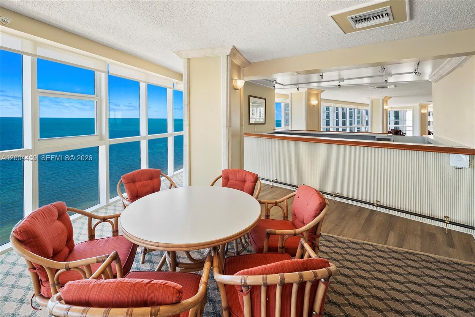 Real estate property located at 600 Grapetree Dr #3BS, Miami-dade, Mar-azul Condo, Key Biscayne, FL