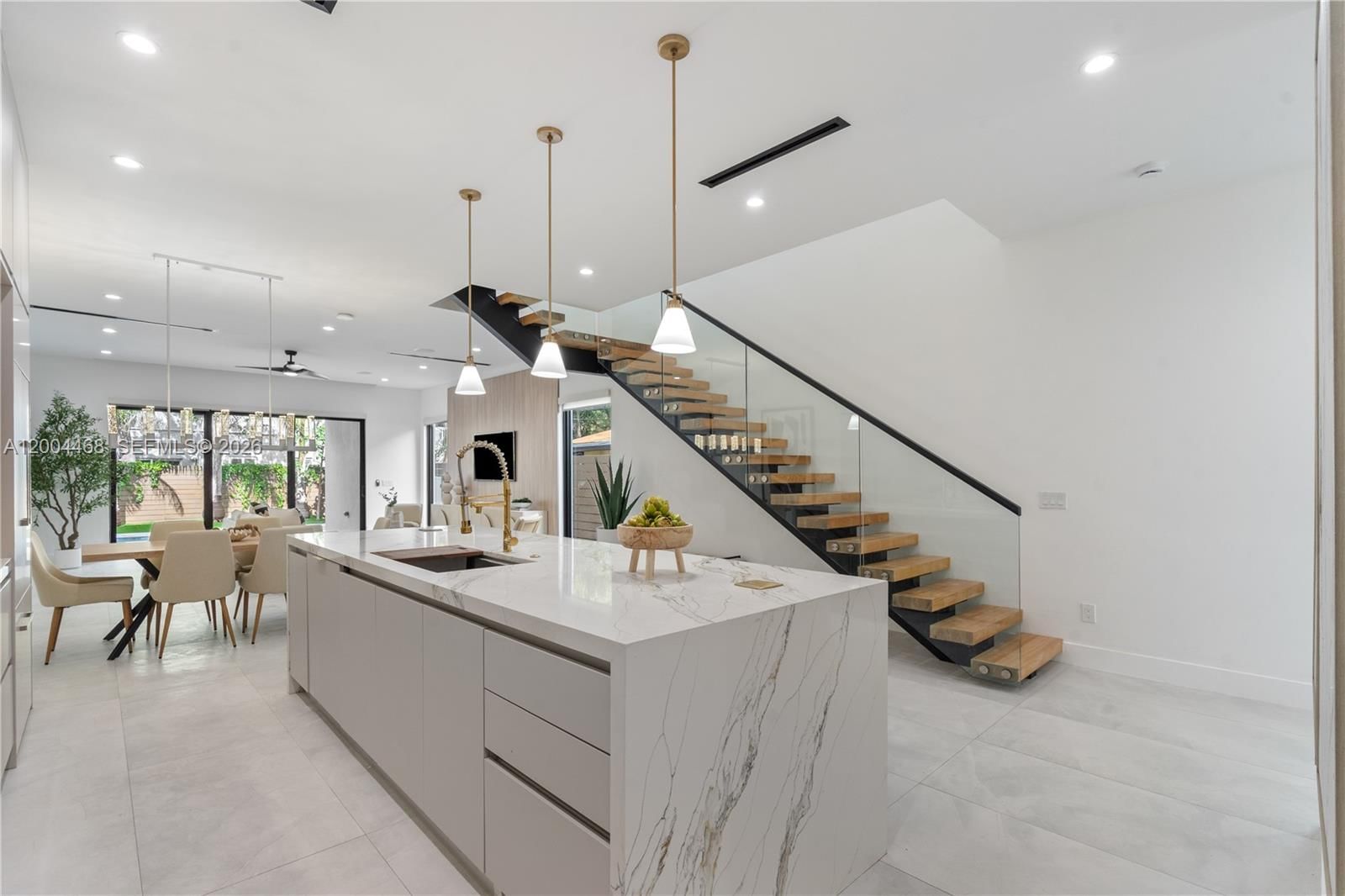 Real estate property located at 609 8th Ave B, Broward, Progresso, Fort Lauderdale, FL