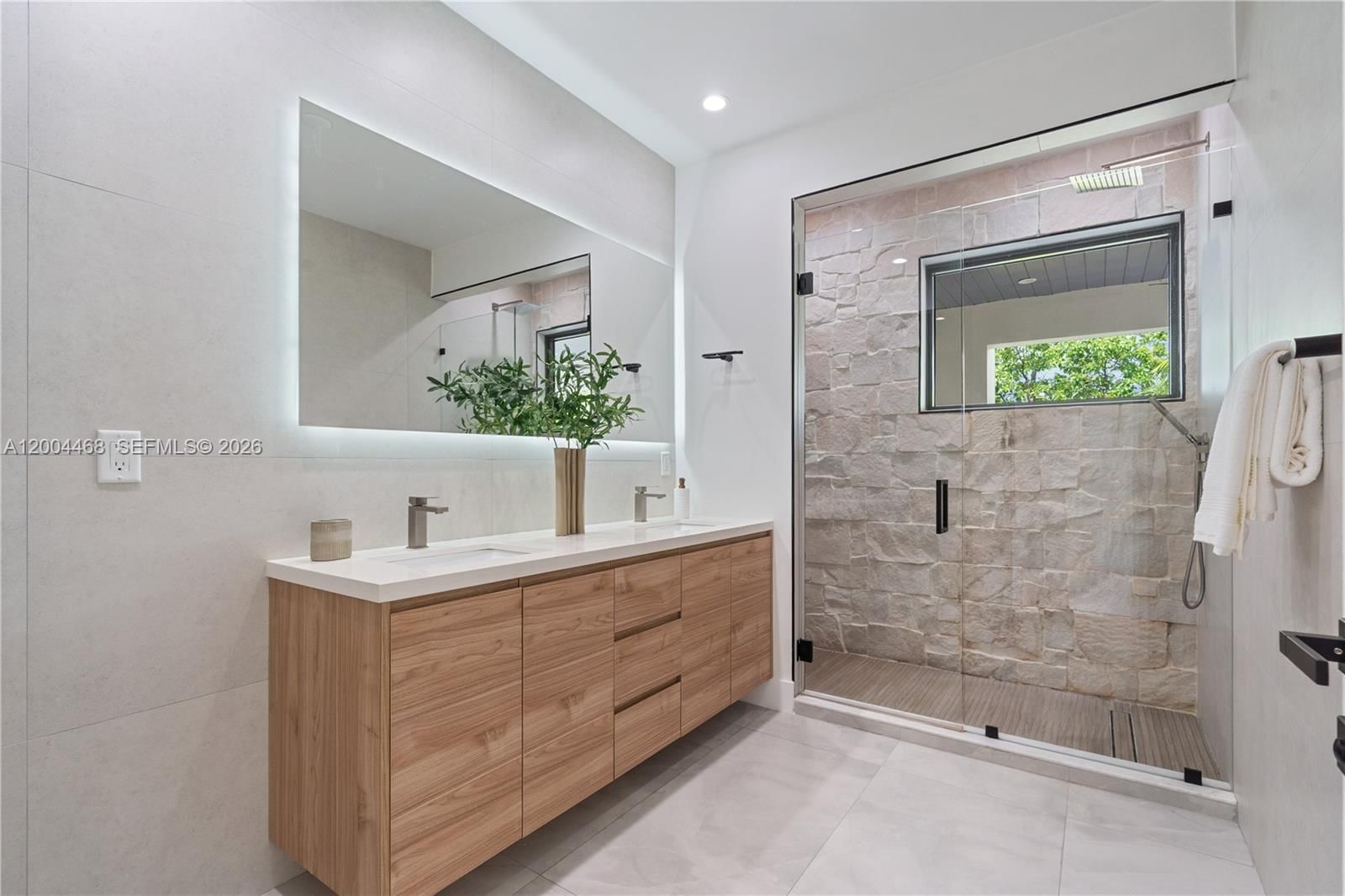 Real estate property located at 609 8th Ave B, Broward, Progresso, Fort Lauderdale, FL