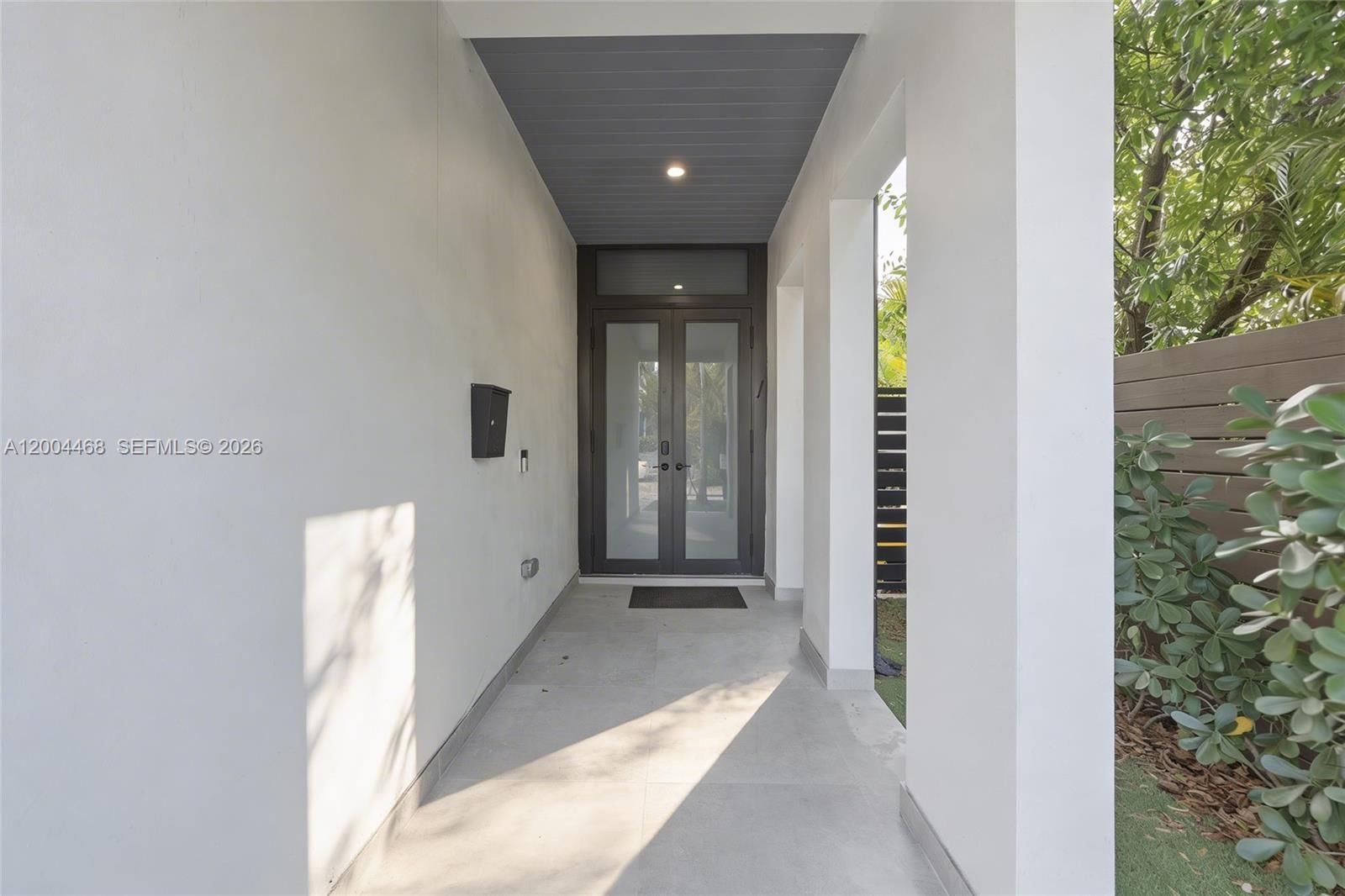 Real estate property located at 609 8th Ave B, Broward, Progresso, Fort Lauderdale, FL