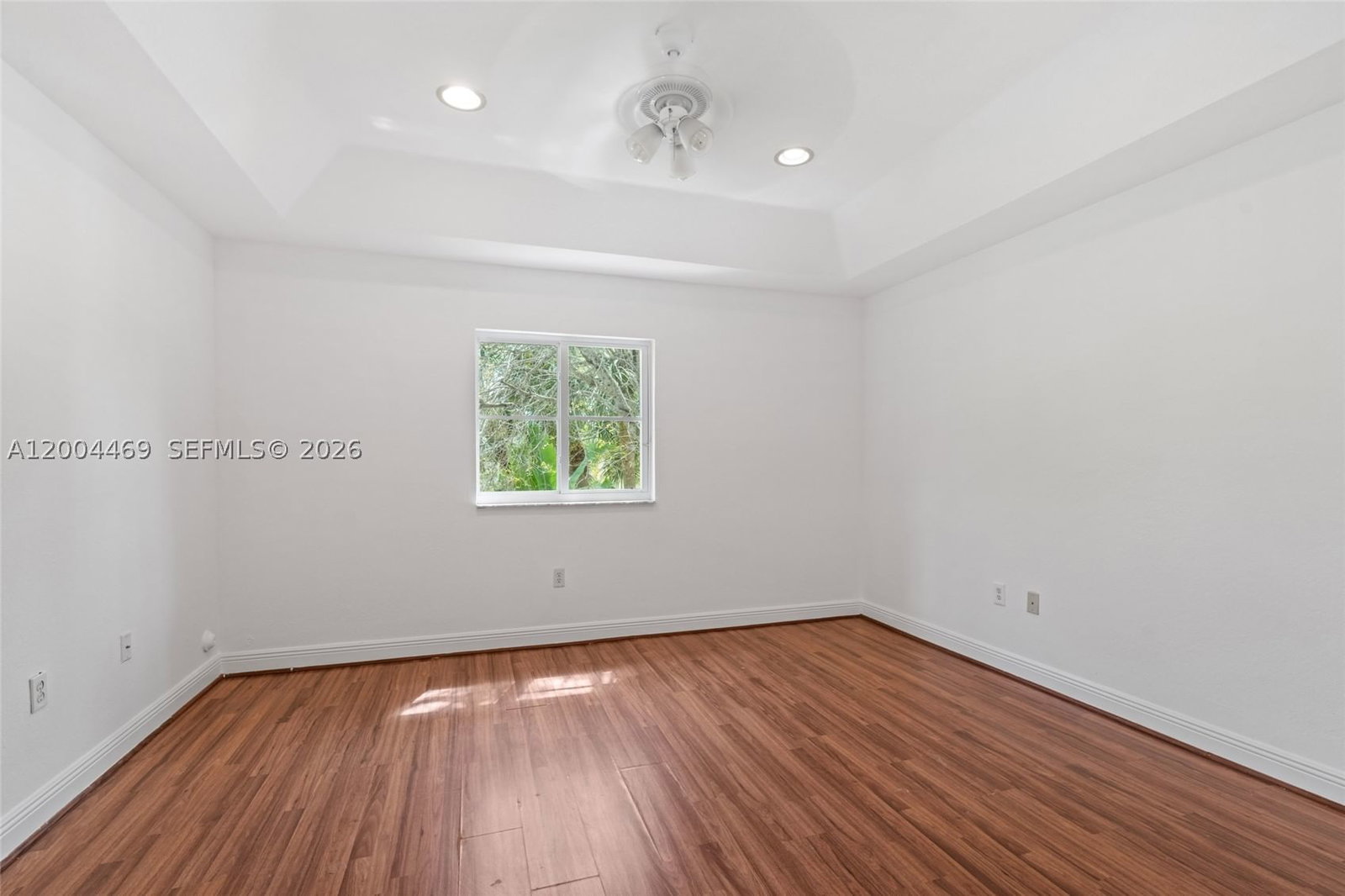 Real estate property located at 22251 88th Path, Miami-dade, Lakes By The Bay Jay, Cutler Bay, FL