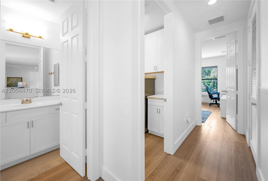 Real estate property located at 8261 Canopy Ter, Broward, Parkland Golf And Country, Parkland, FL
