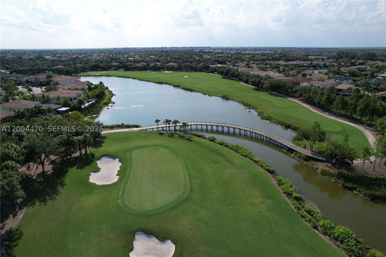 Real estate property located at 8261 Canopy Ter, Broward, Parkland Golf And Country, Parkland, FL