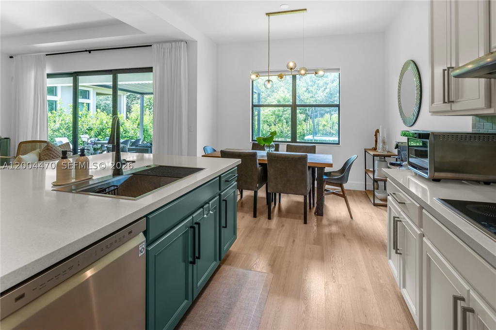 Real estate property located at 8261 Canopy Ter, Broward, Parkland Golf And Country, Parkland, FL