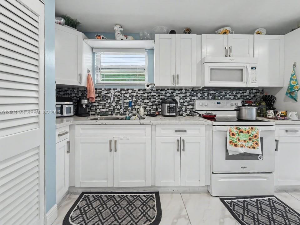 Real estate property located at 3554 26th St, Miami-dade, Silver Bluff Hmsts, Miami, FL