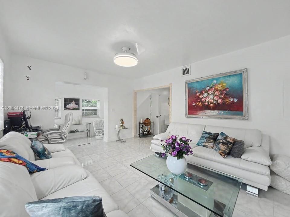 Real estate property located at 3554 26th St, Miami-dade, Silver Bluff Hmsts, Miami, FL