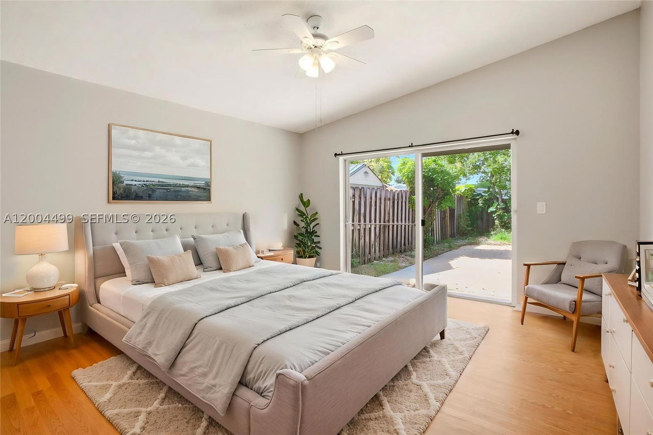 Real estate property located at 1414 Harmony Lake Cir, Broward, Village At Harmony Lake, Davie, FL