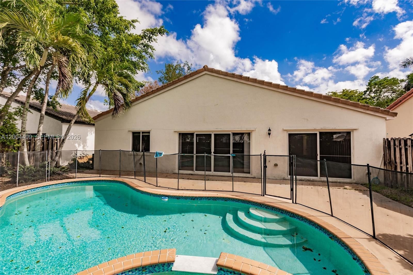 Real estate property located at 1414 Harmony Lake Cir, Broward, Village At Harmony Lake, Davie, FL