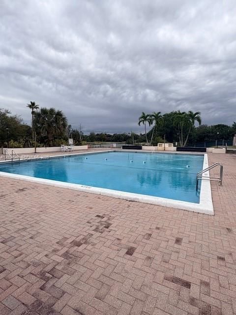 Real estate property located at 4174 Inverrary Dr #914, Broward, Manors Of Inverrary Xi, Lauderhill, FL