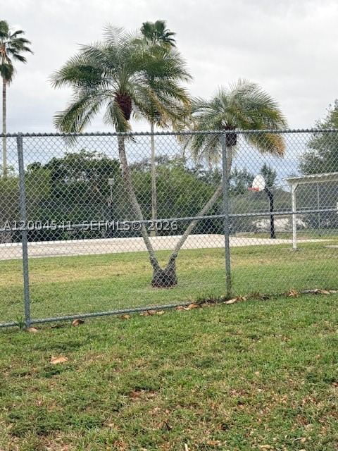 Real estate property located at 4174 Inverrary Dr #914, Broward, Manors Of Inverrary Xi, Lauderhill, FL