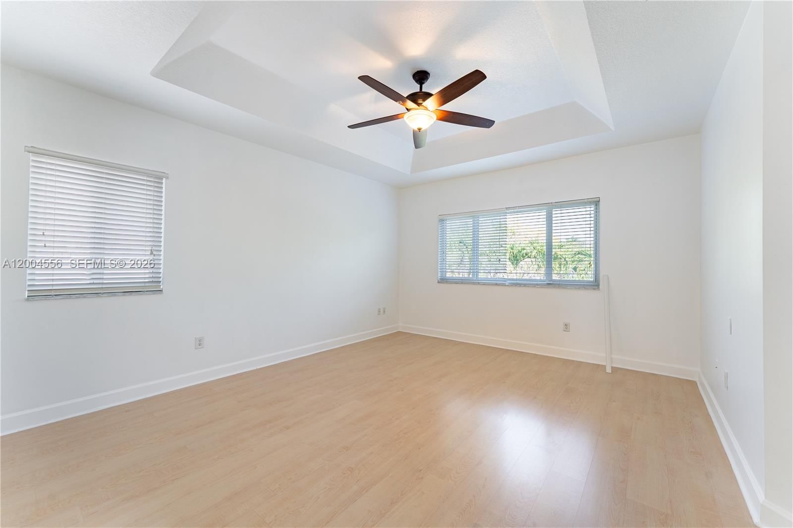 Real estate property located at 5869 108th Pl, Miami-dade, Doral Isles Antilles 1st, Doral, FL