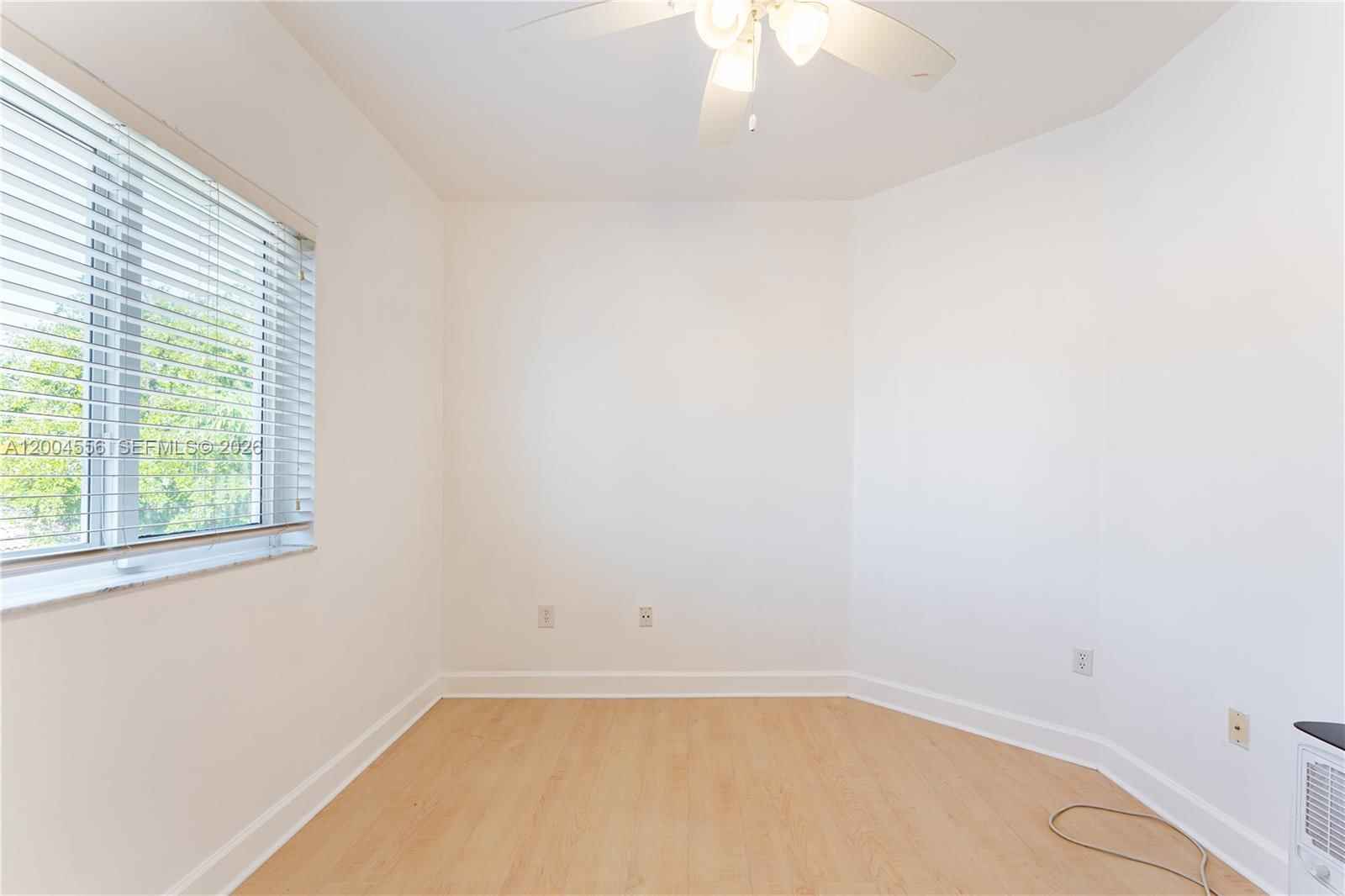 Real estate property located at 5869 108th Pl, Miami-dade, Doral Isles Antilles 1st, Doral, FL