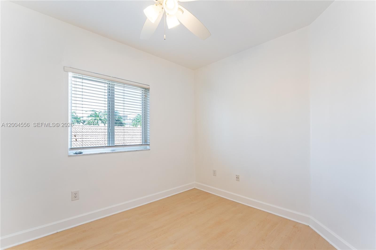 Real estate property located at 5869 108th Pl, Miami-dade, Doral Isles Antilles 1st, Doral, FL