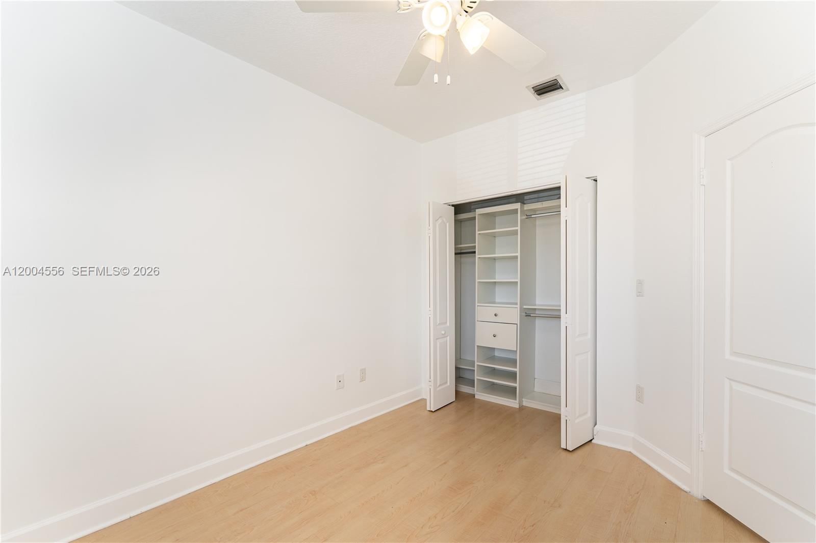 Real estate property located at 5869 108th Pl, Miami-dade, Doral Isles Antilles 1st, Doral, FL