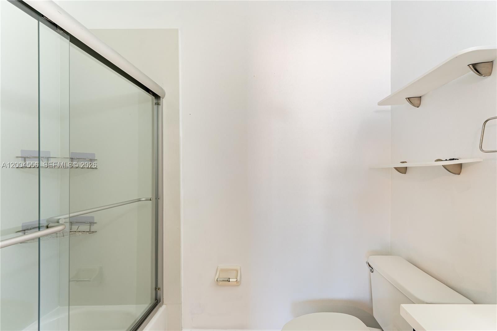 Real estate property located at 5869 108th Pl, Miami-dade, Doral Isles Antilles 1st, Doral, FL