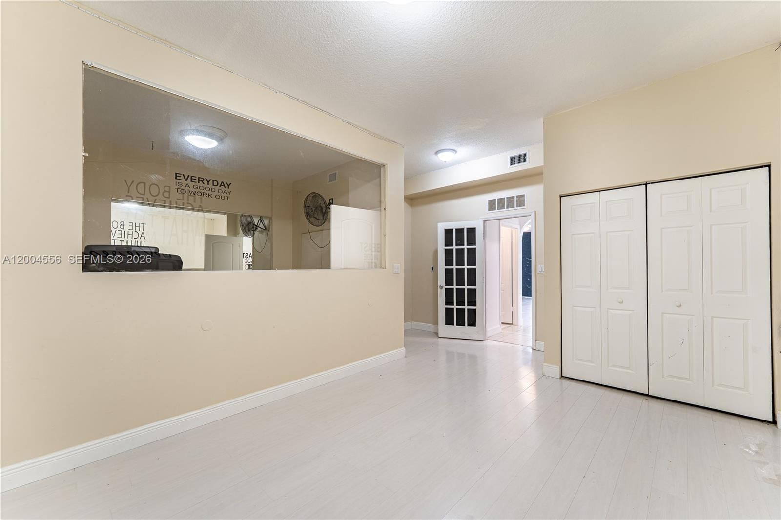 Real estate property located at 5869 108th Pl, Miami-dade, Doral Isles Antilles 1st, Doral, FL